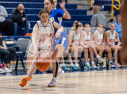 Thumbnail 1 in Babylon vs Mattituck (NYSPHSAA. Section XI Class B Championship) photogallery.