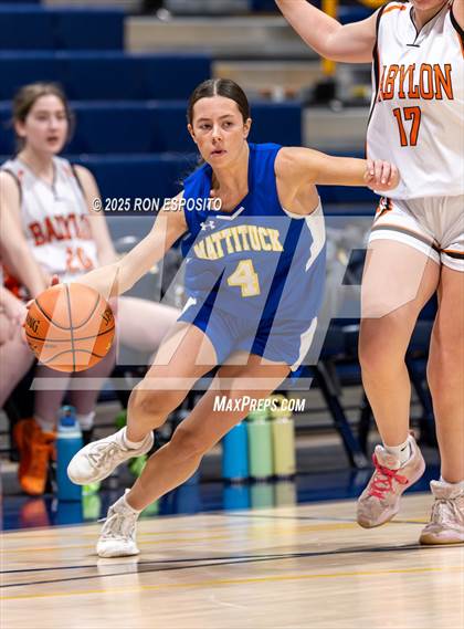 Thumbnail 2 in Babylon vs Mattituck (NYSPHSAA. Section XI Class B Championship) photogallery.