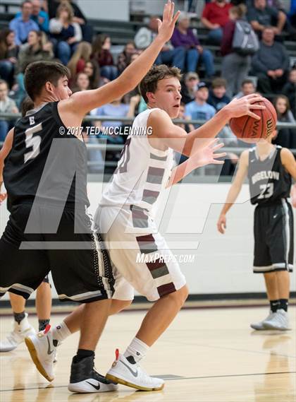 Thumbnail 1 in Bigelow @ Perryville photogallery.