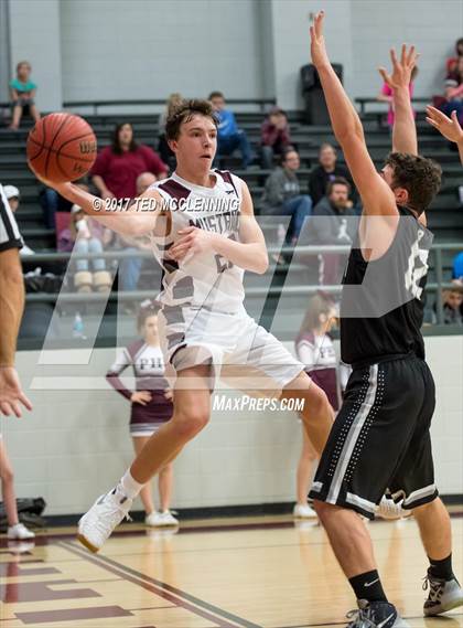 Thumbnail 2 in Bigelow @ Perryville photogallery.