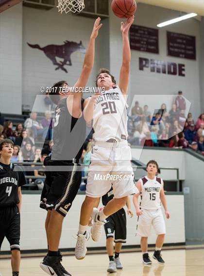Thumbnail 3 in Bigelow @ Perryville photogallery.
