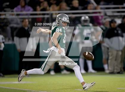 Thumbnail 1 in Folsom @ De La Salle (CIF State Northern Regional D1-AA Final) photogallery.