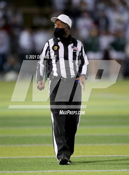 Thumbnail 2 in Folsom @ De La Salle (CIF State Northern Regional D1-AA Final) photogallery.