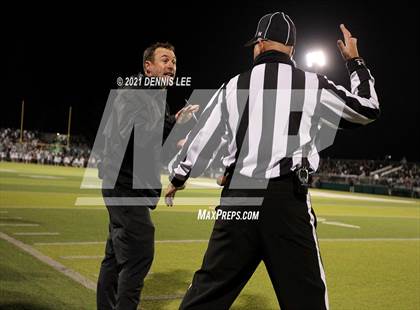 Thumbnail 3 in Folsom @ De La Salle (CIF State Northern Regional D1-AA Final) photogallery.