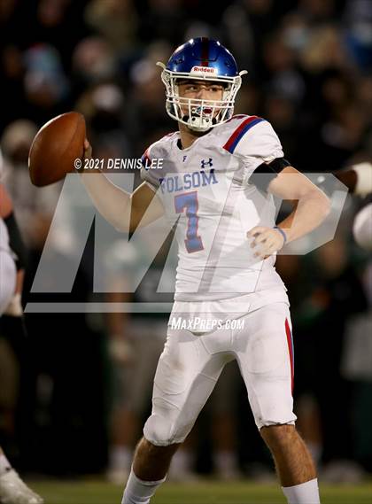 Thumbnail 3 in Folsom @ De La Salle (CIF State Northern Regional D1-AA Final) photogallery.