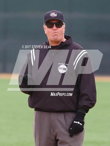 Thumbnail 1 in 2017 Point Loma Varsity Alumni Game photogallery.