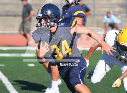 Thumbnail 2 in JV: Bishop Manogue @ Oak Ridge photogallery.
