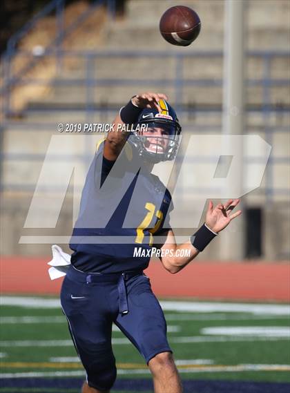 Thumbnail 1 in JV: Bishop Manogue @ Oak Ridge photogallery.