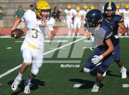 Thumbnail 2 in JV: Bishop Manogue @ Oak Ridge photogallery.