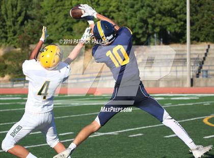 Thumbnail 3 in JV: Bishop Manogue @ Oak Ridge photogallery.