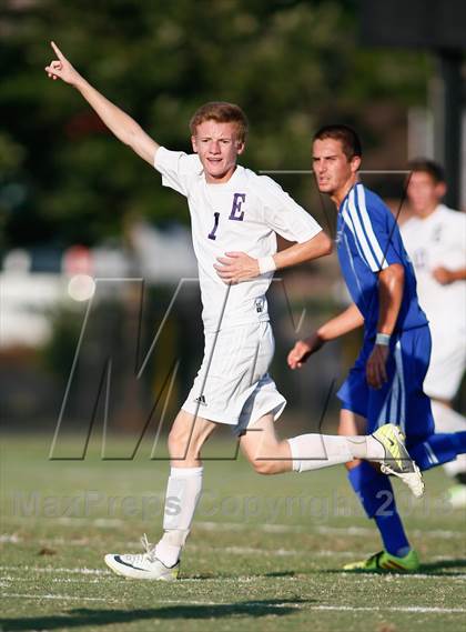 Thumbnail 1 in Eureka vs Washburn Rural (Gateway City Soccer Classic) photogallery.