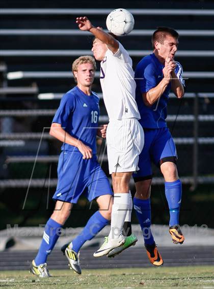 Thumbnail 1 in Eureka vs Washburn Rural (Gateway City Soccer Classic) photogallery.