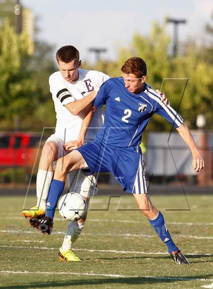 Thumbnail 2 in Eureka vs Washburn Rural (Gateway City Soccer Classic) photogallery.