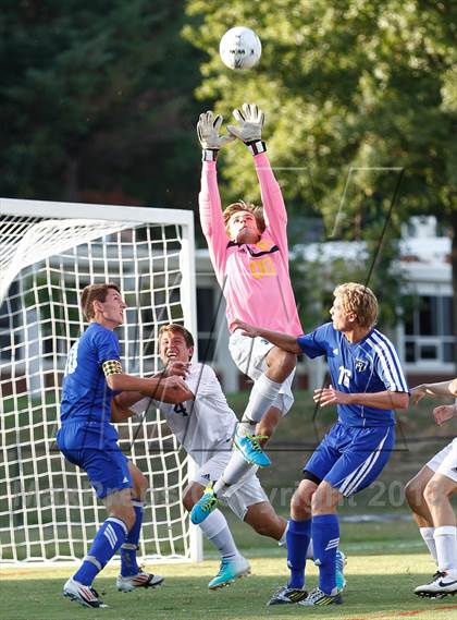 Thumbnail 1 in Eureka vs Washburn Rural (Gateway City Soccer Classic) photogallery.