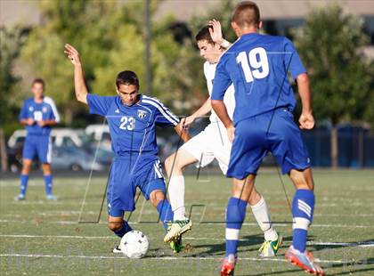 Thumbnail 1 in Eureka vs Washburn Rural (Gateway City Soccer Classic) photogallery.