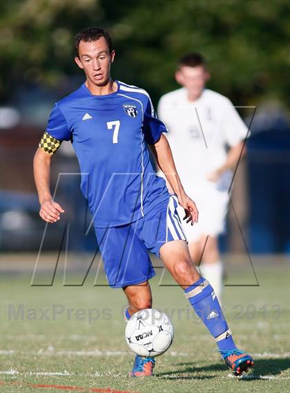 Thumbnail 3 in Eureka vs Washburn Rural (Gateway City Soccer Classic) photogallery.