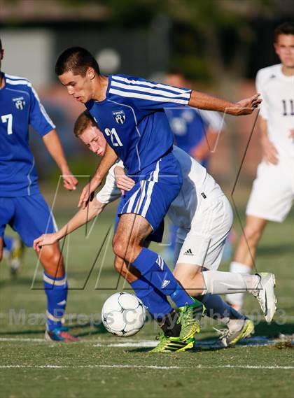 Thumbnail 3 in Eureka vs Washburn Rural (Gateway City Soccer Classic) photogallery.