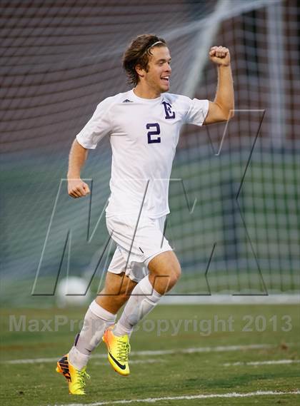 Thumbnail 1 in Eureka vs Washburn Rural (Gateway City Soccer Classic) photogallery.