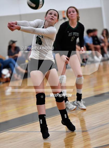 Thumbnail 2 in Indian Rocks Christian vs. St Petersburg Christian (Keswick Invitational) photogallery.