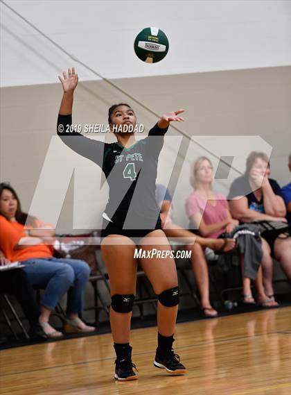 Thumbnail 3 in Indian Rocks Christian vs. St Petersburg Christian (Keswick Invitational) photogallery.