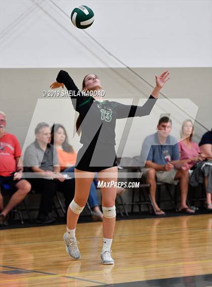Thumbnail 1 in Indian Rocks Christian vs. St Petersburg Christian (Keswick Invitational) photogallery.