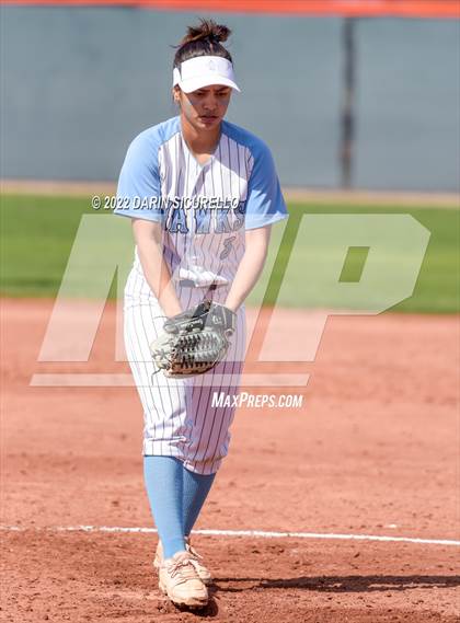 Thumbnail 2 in Westwood vs. Gila Ridge (Dobson/Westwood Invitational) photogallery.