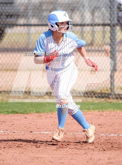 Thumbnail 2 in Westwood vs. Gila Ridge (Dobson/Westwood Invitational) photogallery.