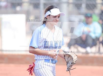 Thumbnail 2 in Westwood vs. Gila Ridge (Dobson/Westwood Invitational) photogallery.