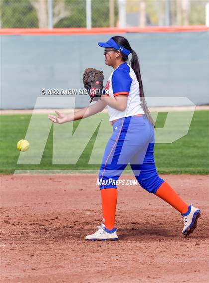 Thumbnail 1 in Westwood vs. Gila Ridge (Dobson/Westwood Invitational) photogallery.