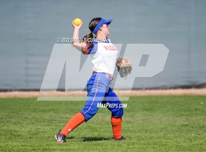 Thumbnail 2 in Westwood vs. Gila Ridge (Dobson/Westwood Invitational) photogallery.