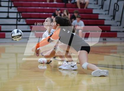 Thumbnail 1 in Amanda-Clearcreek @ Fairfield Union photogallery.