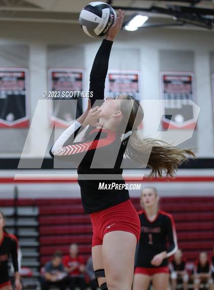 Thumbnail 2 in Amanda-Clearcreek @ Fairfield Union photogallery.