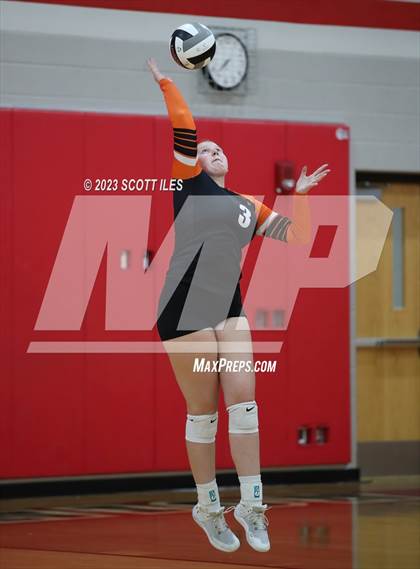 Thumbnail 1 in Amanda-Clearcreek @ Fairfield Union photogallery.