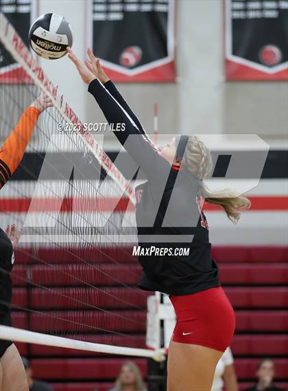 Thumbnail 3 in Amanda-Clearcreek @ Fairfield Union photogallery.