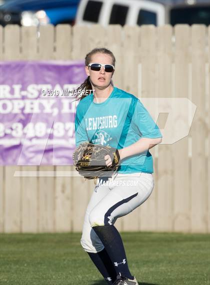 Thumbnail 1 in Lewisburg @ DeSoto Central photogallery.
