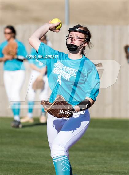 Thumbnail 1 in Lewisburg @ DeSoto Central photogallery.
