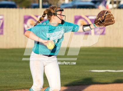 Thumbnail 1 in Lewisburg @ DeSoto Central photogallery.
