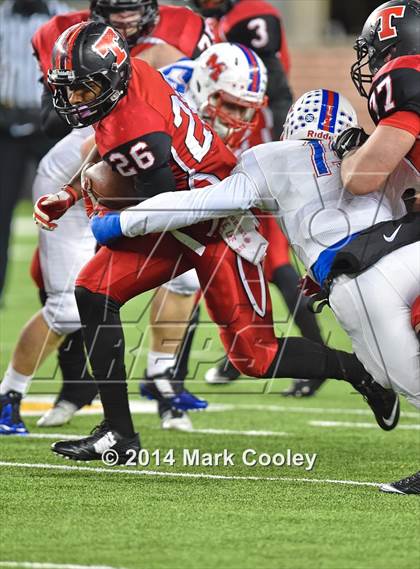 Thumbnail 1 in Midway vs. Lee (UIL 6A  Bi-District Playoff) photogallery.