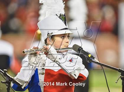 Thumbnail 2 in Midway vs. Lee (UIL 6A  Bi-District Playoff) photogallery.