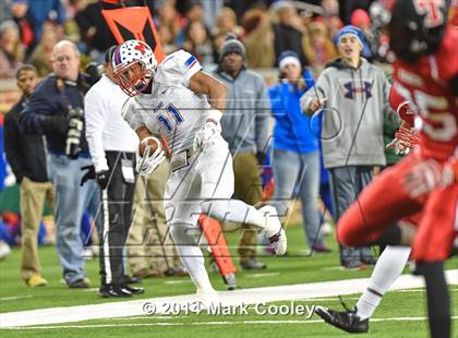 Thumbnail 3 in Midway vs. Lee (UIL 6A  Bi-District Playoff) photogallery.