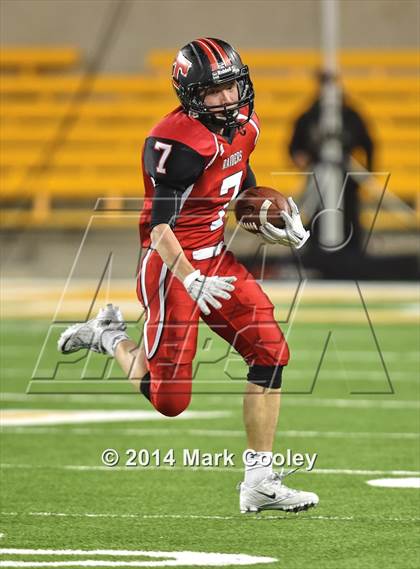 Thumbnail 1 in Midway vs. Lee (UIL 6A  Bi-District Playoff) photogallery.