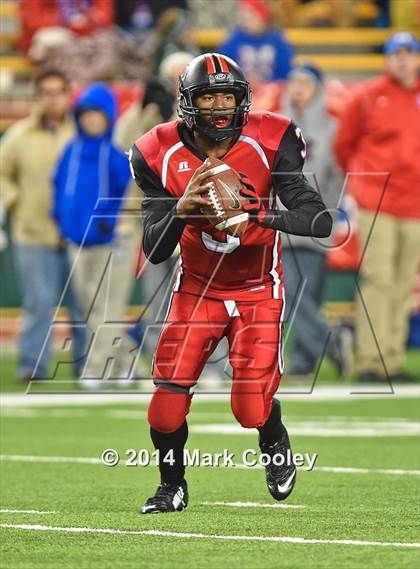 Thumbnail 1 in Midway vs. Lee (UIL 6A  Bi-District Playoff) photogallery.