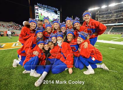 Thumbnail 1 in Midway vs. Lee (UIL 6A  Bi-District Playoff) photogallery.