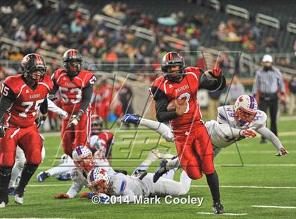 Thumbnail 1 in Midway vs. Lee (UIL 6A  Bi-District Playoff) photogallery.