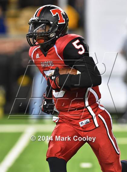 Thumbnail 3 in Midway vs. Lee (UIL 6A  Bi-District Playoff) photogallery.