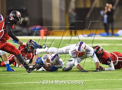 Thumbnail 3 in Midway vs. Lee (UIL 6A  Bi-District Playoff) photogallery.