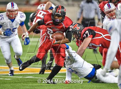 Thumbnail 1 in Midway vs. Lee (UIL 6A  Bi-District Playoff) photogallery.