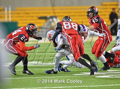 Thumbnail 1 in Midway vs. Lee (UIL 6A  Bi-District Playoff) photogallery.