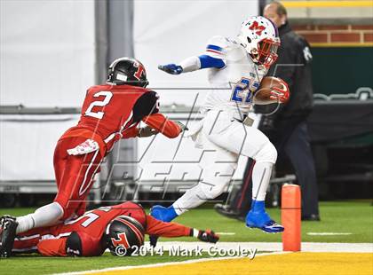 Thumbnail 1 in Midway vs. Lee (UIL 6A  Bi-District Playoff) photogallery.