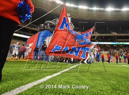 Thumbnail 2 in Midway vs. Lee (UIL 6A  Bi-District Playoff) photogallery.
